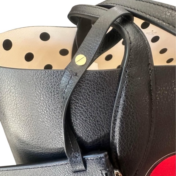 🚫SOLD🚫✨💎NEW WITH TAGS✨💎 Reversible KATE SPADE X DISNEY Large Tote! - Picture 4 of 7
